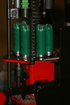 shotgun shell reloader