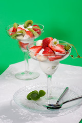 strawberry and kiwi dessert