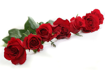 deep red roses garland