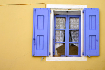 fenêtre provençale
