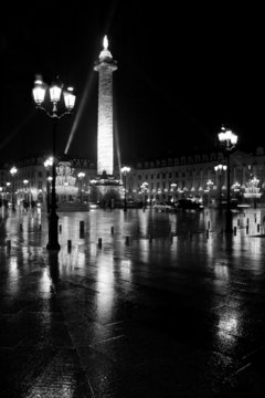 Fototapeta place vendôme la nuit - paris