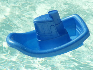 toy boat