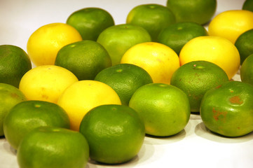 green and yellow lemons