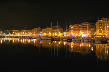 Fototapeta na wymiar Nice Port