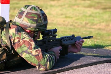 sa80 firing
