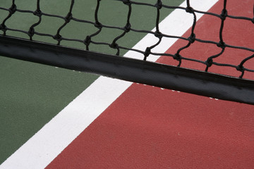 water drops on tennis net
