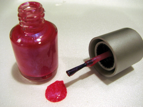 fushia nail polish