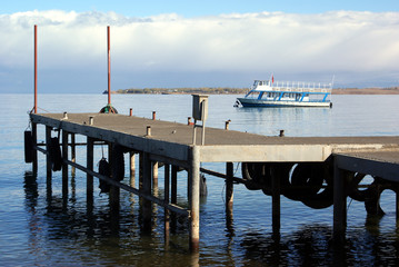 mooring on the lake