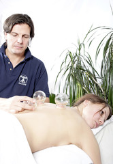 massage schröpfen