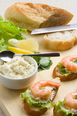 shrimp toasts