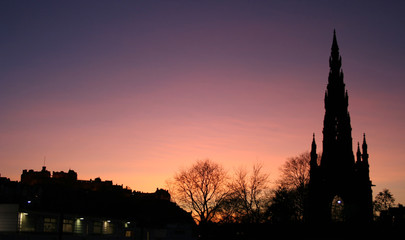 Fototapeta na wymiar Edinburgh Castle o zmierzchu