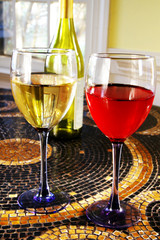 red and white table wine