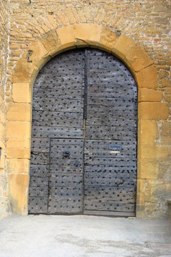 ch&acirc;teau chessy