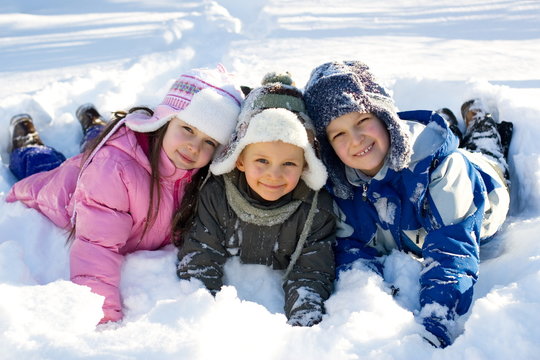 children on the snow
