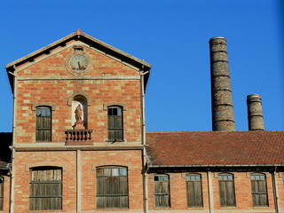 usine et religion 2