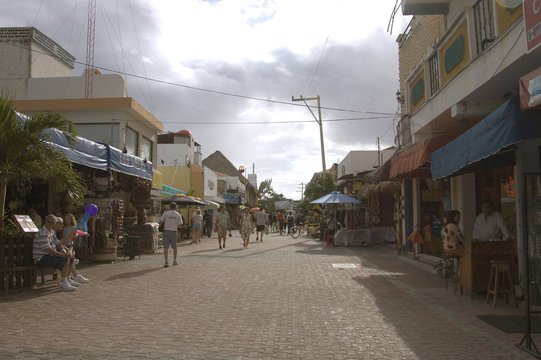 street scene in Playa del Carmen, Mexico 