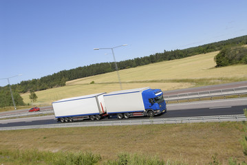 blue/white truck-haulage
