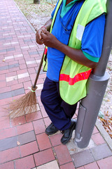 sweeper and broom2