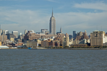 empire state building from jersey side