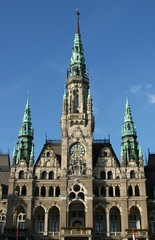 Fototapeta na wymiar neo-gothic town hall