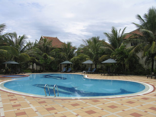 swimming-pool