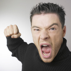 homme agressif