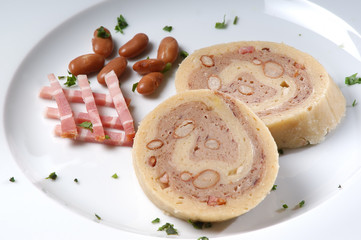 cake with leavened dough filled with bean cream an