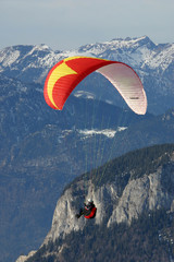 über dem brixental - paraglider - obrazy, fototapety, plakaty