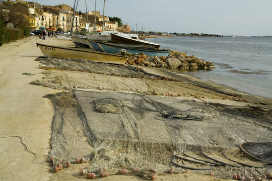 quai de bouzigues