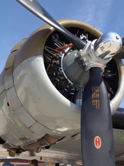 b-17 engine