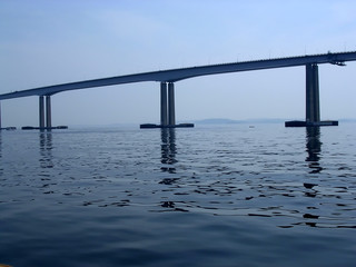 Fototapeta na wymiar rio-niterói bridge