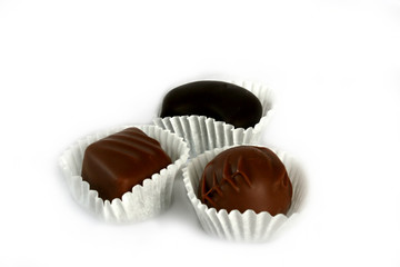 pralinen - pralinès