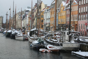 canal in copenhagen