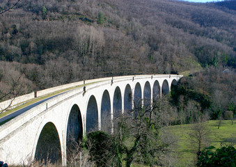 Viaduc férroviaire