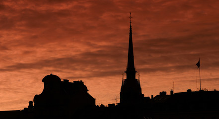 Obraz premium stockholm, old town roofs at sunset