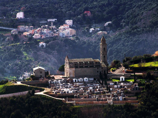 Obraz premium eglise et cimetière