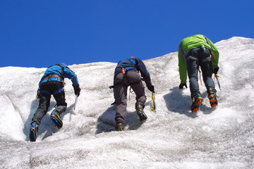 bergsteiger / eisklettern