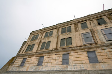 exercise yard at alcatraz