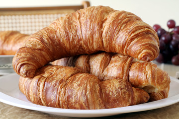 croissant breakfast