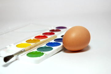 Obraz na płótnie Canvas set of the paints and egg