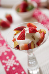 peaches & strawberries fruit salad