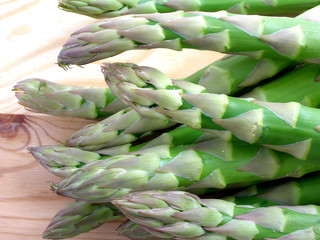 green asparagus 3