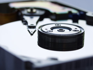 hard disk drive