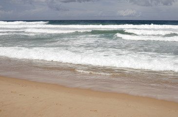 Fototapeta na wymiar pusta plaża