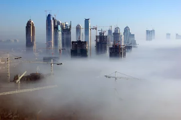 Zelfklevend Fotobehang Midden-Oosten Dubai in de mist