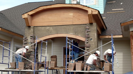 masons working