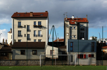 banlieue parisienne  stade de foot architecture