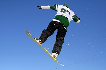 saut snowboard