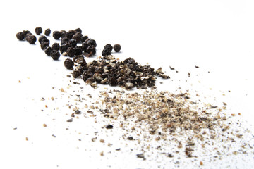 whole cracked and ground black pepper