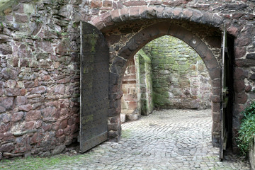 burgtor © Martina Berg